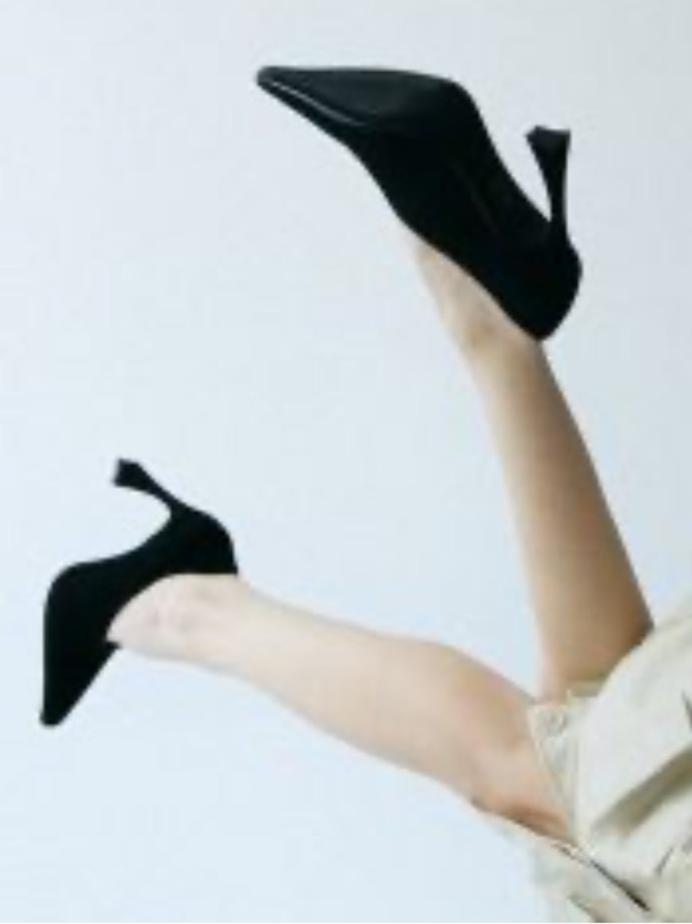 NEW Jeffrey Campbell Hints H2 Pumps in Black - Picture 3 of 9